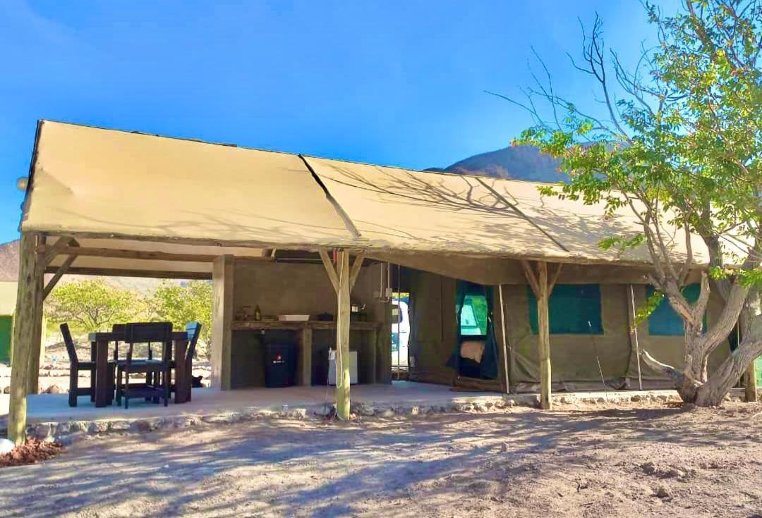 Khowarib Lodge Exterior foto